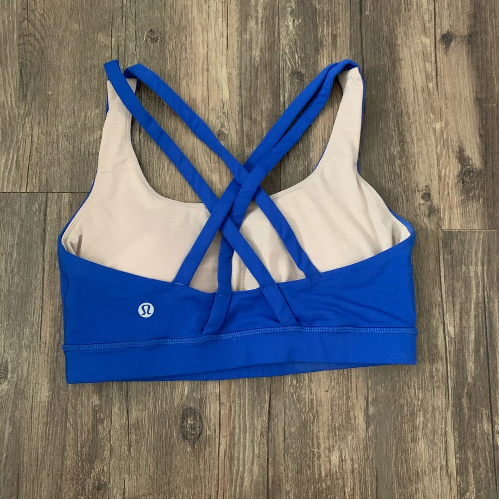 Lululemon sports bra!